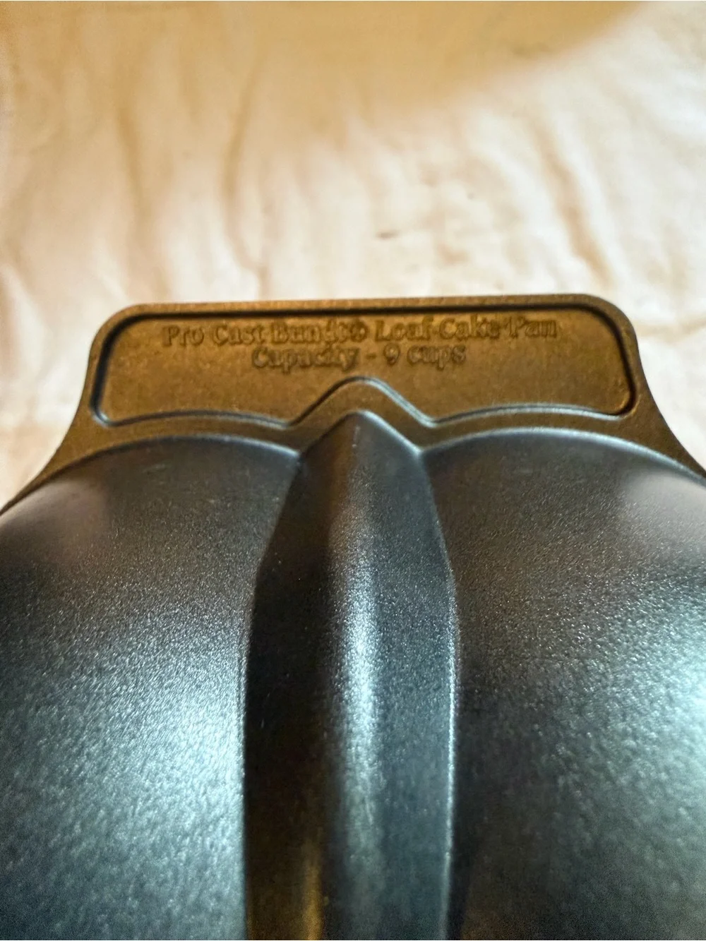Nordic Ware Bundt Leaf Cake Pan